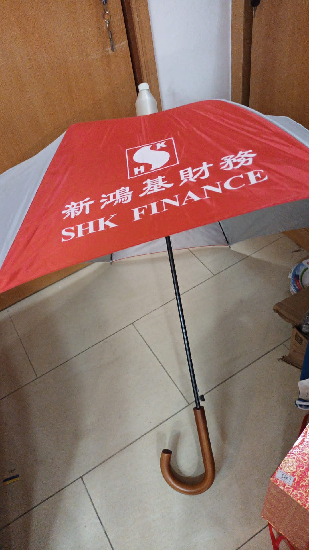 本頁圖片/檔案 - UAF ( SHK finance ) umbrella